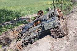 За минулу добу українські військові знищили близько 20 ворожих броньованих машин