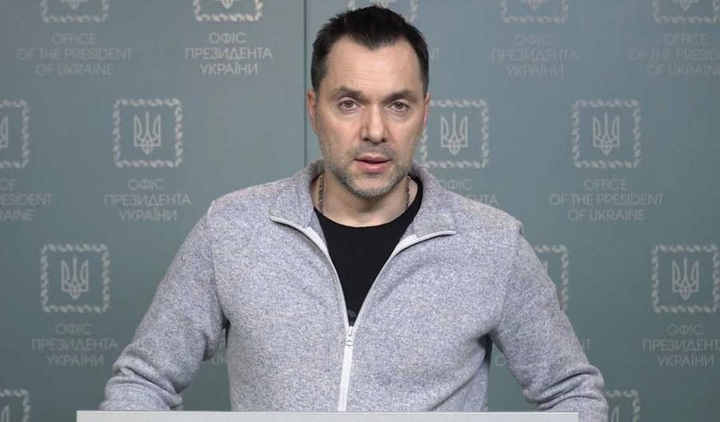 ВСУ готовятся к контрнаступлению: Арестович рассказал об изменениях на фронте