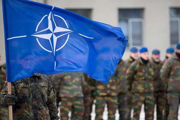 Польща готова будувати постійні бази для союзників  НАТО