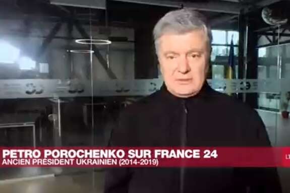 Порошенко пояснив французьким журналістам, які дипломатичні компроміси можуть бути Росією