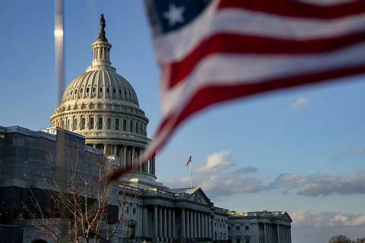Сенат США ухвалив виділення $40 млрд на підтримку України
