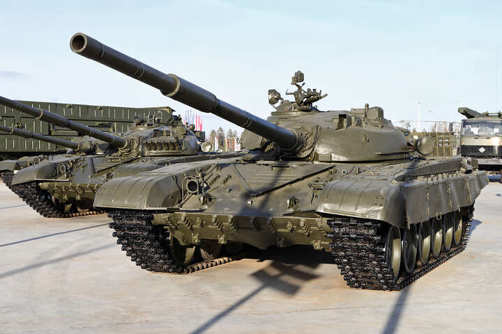 Чехи передали Україні радянські танки: лататимуть «дірки» німецькими Leopard