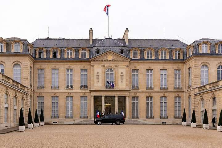 Франція оголосила склад нового уряду (список)
