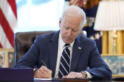  Джо Байден подписал закон о предоставлении масштабной помощи Украине 
