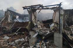 Школа попала под обстрел 21 мая на рассвете и разрушена до основания