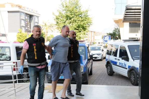 Туреччина: харківського ексдепутата, який зарізав своїх дітей, арештовано
