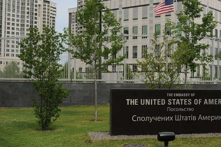 Посольство США у Києві&nbsp; - США можуть відправити спецпризначенців для охорони посольства у Києві