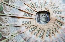 Стало відомо, скільки грошей отримає у травні Україна від партнерів