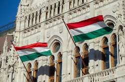 Офіс президента відреагував на рішення Угорщини про введення надзвичайного стану