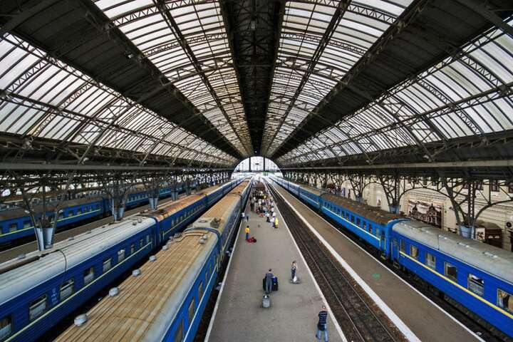 Спільна залізниця з ЄС: Україна розпочне будівництво вузької євроколії