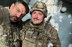  Командир батальйону «Свобода» Петро Кузик (ліворуч) пояснив, чому українські війська не втримали Рубіжне 