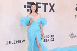 Мила Йовович