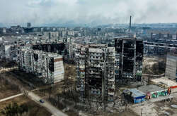 Маріупольців змушують самостійно прибирати завали, погрожуючи скасувати завіз води