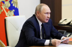 Путін підписав закон про прийом до армії на контракт до 65 років