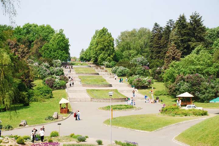 Ботанічний сад у Києві вже відкрито для відвідування