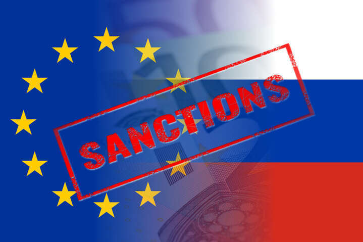Соратники Путіна добиваються зняття санкцій у європейських судах – Politico