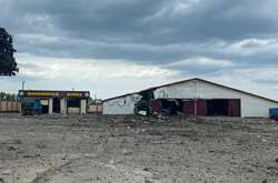 У Лазурному, на російській міні підірвались троє місцевих жителів