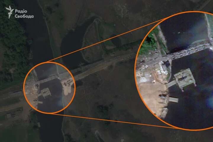 Російські війська будують понтонну переправу на Харківщині: супутникові знімки
