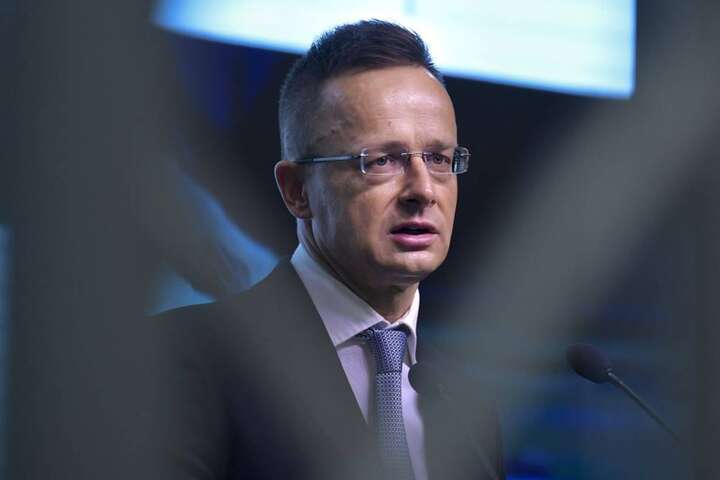 Голова МЗС Угорщини підтримав слова про «психічні проблеми» Зеленського