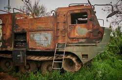 За добу українські військові знищили 16 броньованих машин 