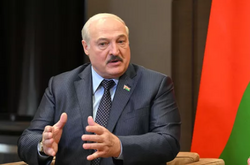 Лукашенко рассыпался в похвалах ВСУ (видео)