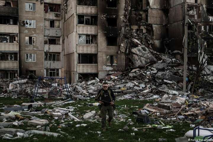 Рашисти знову обстріляли спальний район Харкова: є загиблі
