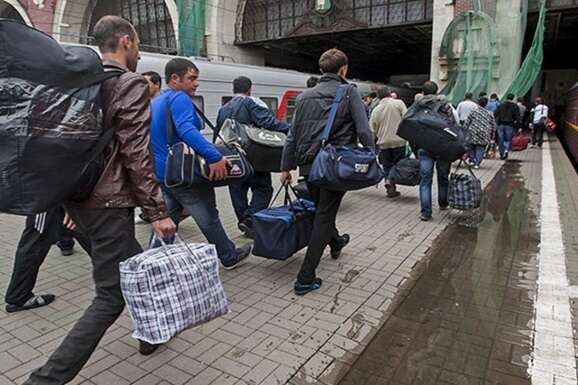 Росію масово покидають мігранти з держав СНД: статистика