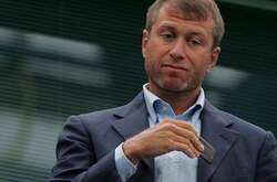 Соратники Зеленського допомагають Абрамовичу уникнути санкцій, – ЗМІ