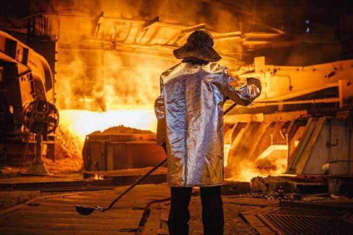 Один з найбільших металургійних комбінатів України відновлює роботу