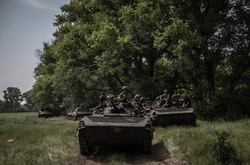  Пока трудно назвать более точную цифру, обе стороны сталкиваются со значительными жертвами 