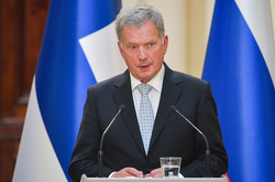 Финляндия тормозит вступление в НАТО: президент объяснил, почему