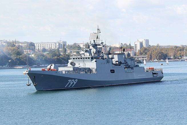Перейшов на сторону РФ: командиру корабля «Адмірал Макаров» оголошено підозру 