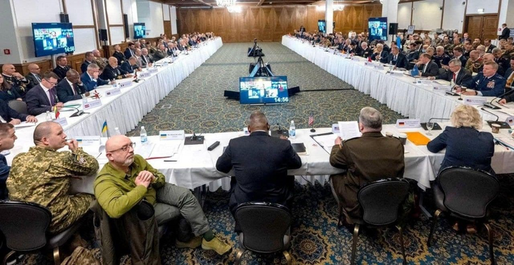 Встреча «Рамштайн-3»: Пентагон ожидает новых заявлений об оружии для Украины