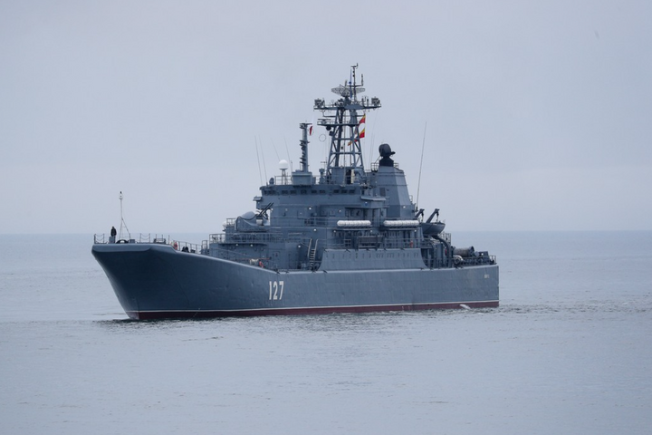 Оккупанты снова перегруппировали флот в Черном море: 20 ракет угрожают Украине