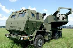 На Бахмутському напрямку ворог обстріляв цивільну інфраструктуру