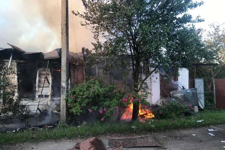 Сумщина: росіяни вдарили по житлових кварталах міста Середина-Буда (фото)
