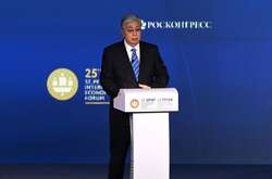 Токаєв нагадав Путіну про визначну роль України у розвитку Росії