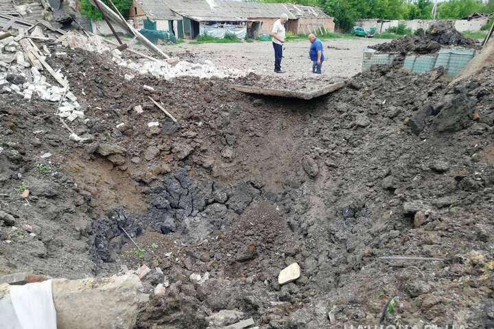 За добу рашисти зруйнували 26 житлових будинків на Донеччині (фото)