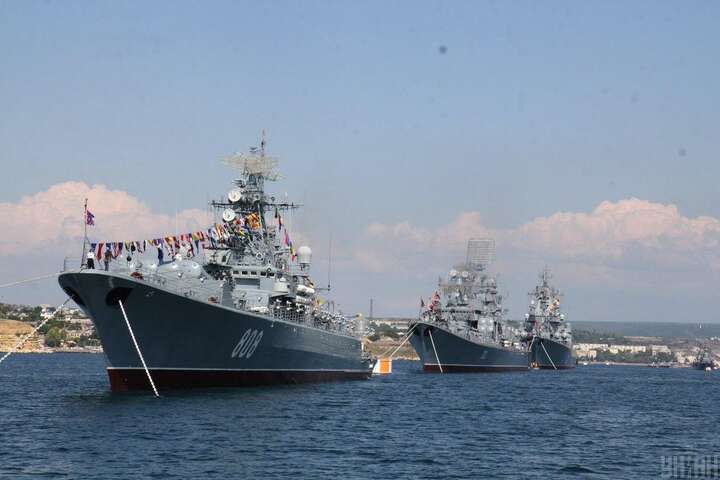 Окупанти поповнили склад корабельного угруповання у Чорному морі