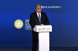 Токаев напомнил Путину о выдающейся роли Украины в развитии России