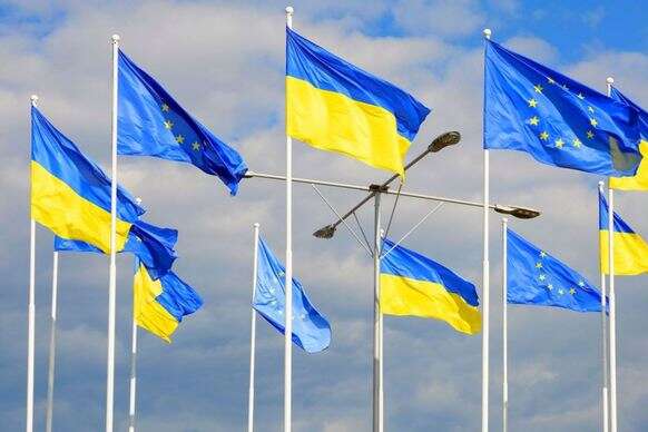 ЄС підтримає статус кандидата для України – Bloomberg
