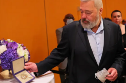 Російський журналіст продав Нобелівську медаль за рекордну суму: гроші віддасть українцям