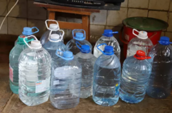 Жителям Латвії порадили запастися водою та продуктами