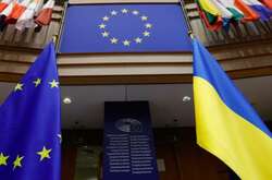 Статус кандидата у ЄС: на саміті у Брюсселі сьогодні вирішиться доля України