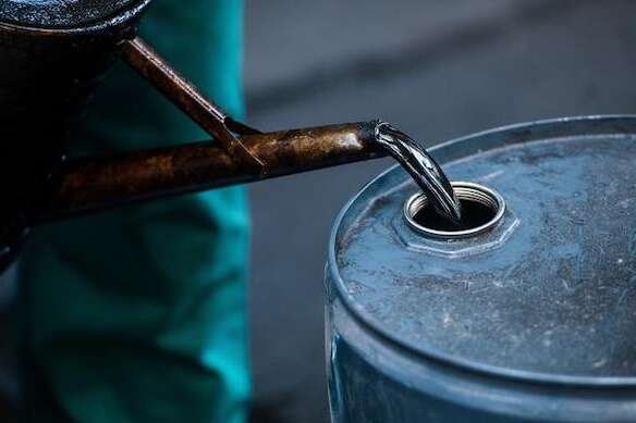 Ціна нафти Brent опустилася нижче за $110 за барель - Нафта Brent знову здешевіла 