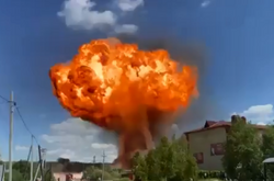 Черговий вибух у Росії: який важливий об'єкт горить цього разу (відео)