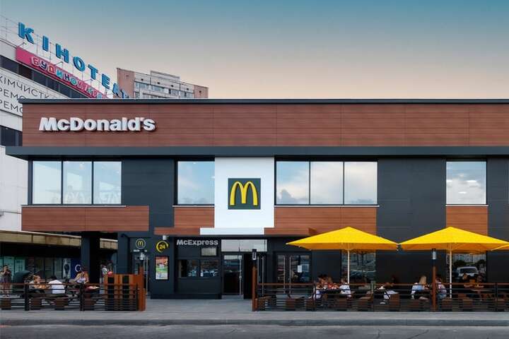 McDonald’s відновлює роботу в Україні: дата і умови