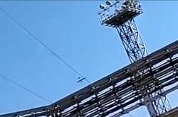 «Де ППО?». З'явилося ще одне відео атаки дрона на російський нафтопереробний завод