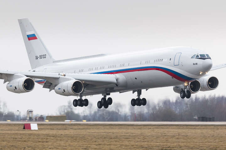 У росіян закінчились імпортні деталі для ремонту літаків – розвідка