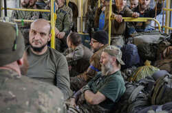 У руках російських окупантів перебувають понад 2,5 тисячі українських бійців з «Азовсталі»